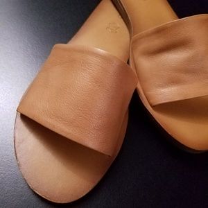 Tan Aldo Flat NWT